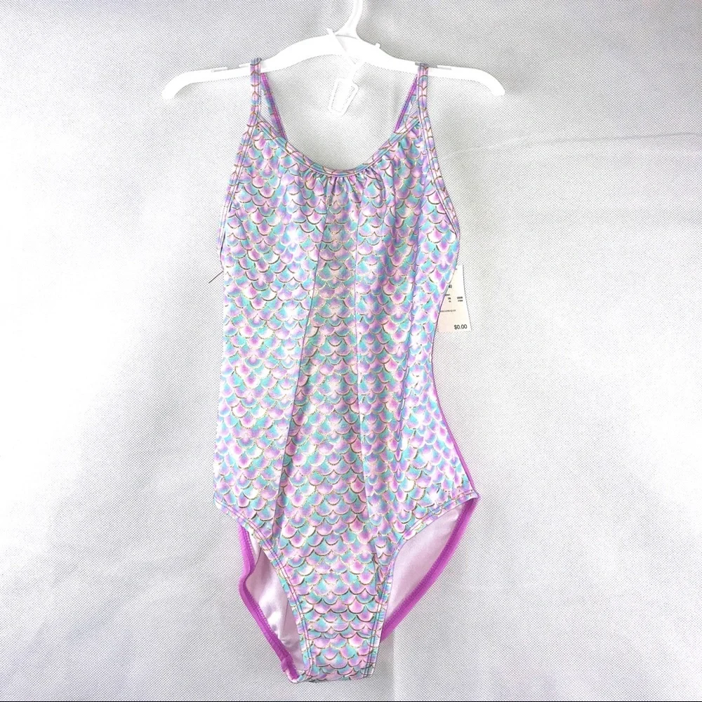 NWT Cat & Jack 1pc Swim Wear w/ Rash Guard Summer Wear Size 7/8
